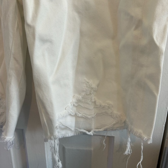 Shorts - Picture 7 of 14